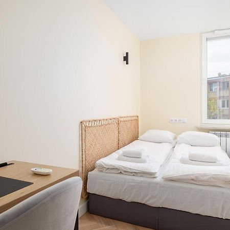 Rentplanet - Apartament Solec 华沙 外观 照片